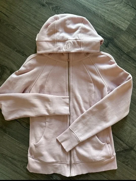 Lululemon Scuba Full-Zip Hoodie - Picture 2 of 8